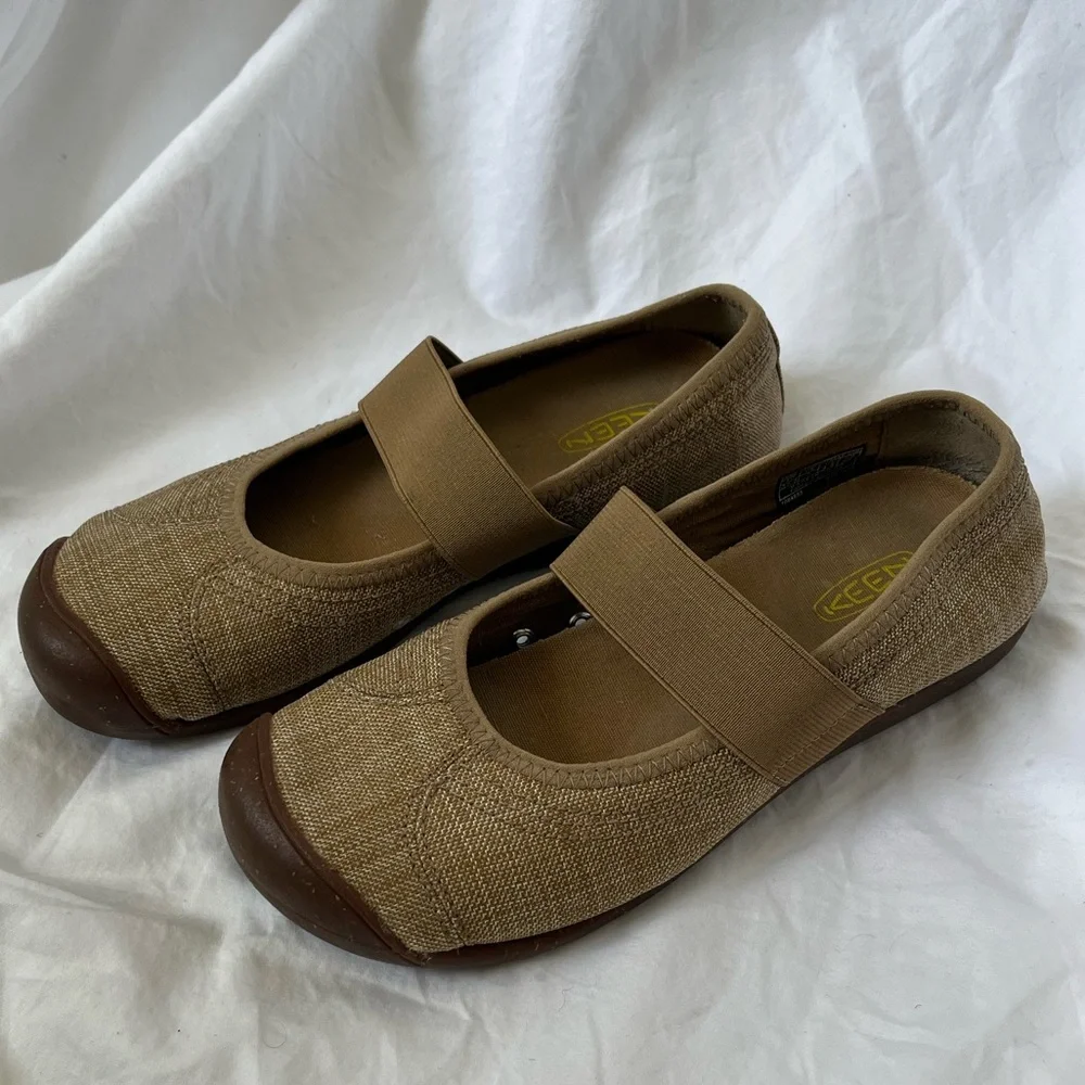 Keen Tan Mary Jane Slip-On Flats, Comfortable, Size 7, Excellent Condition - Picture 2 of 5
